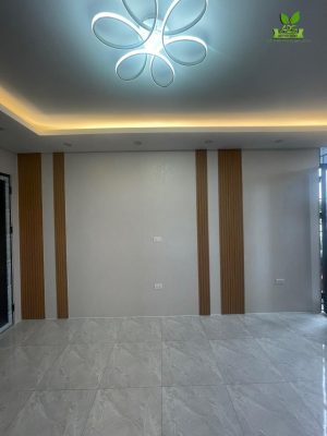 cải tạo ốp tường PVC lam sóng kết hợp tấm ốp sợi than tre