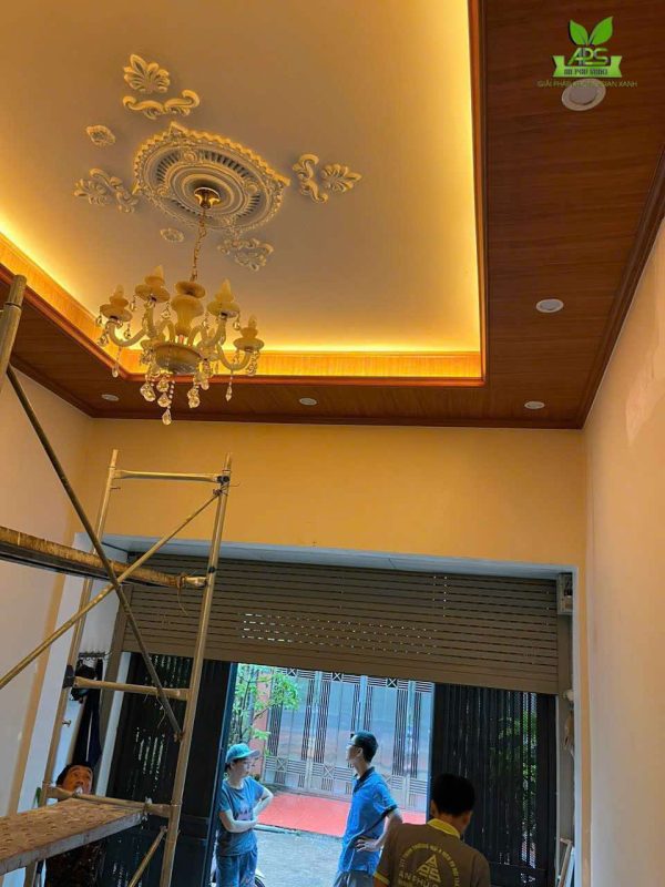 thi công trần nhựa nano