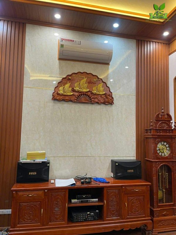 Thi công ốp tường nhựa nano và trần nhựa giả gỗ
